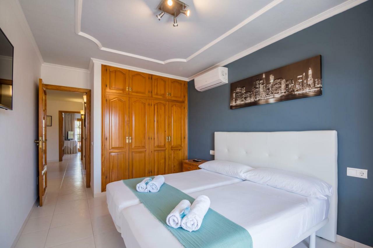 Villa Palmera مدينة إيبيزا المظهر الخارجي الصورة